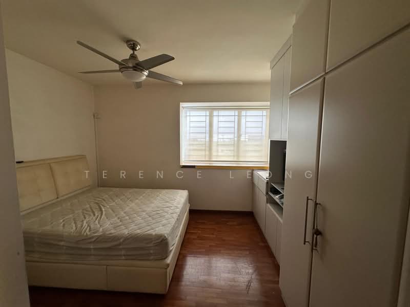 Rio Vista Condominium For Sale at S$ 1,650,000 | PropertyGuru Singapore - Bedroom