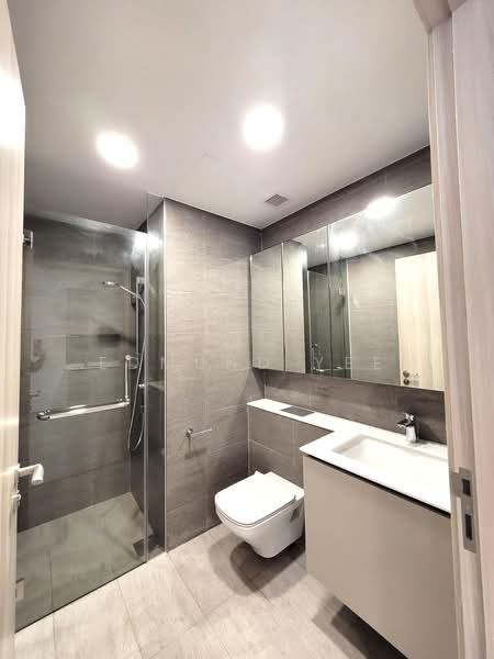 Sengkang Grand Residences Condominium For Sale at S$ 1,600,000 | PropertyGuru Singapore - Bathroom