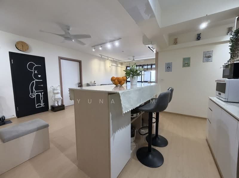 415a Northshore drive, , 3 Bedrooms, 1,205 sqft, HDB Flat For Sale, by Yuna Lim, 500061660 - Kitchen - PropertyGuru.com.sg
