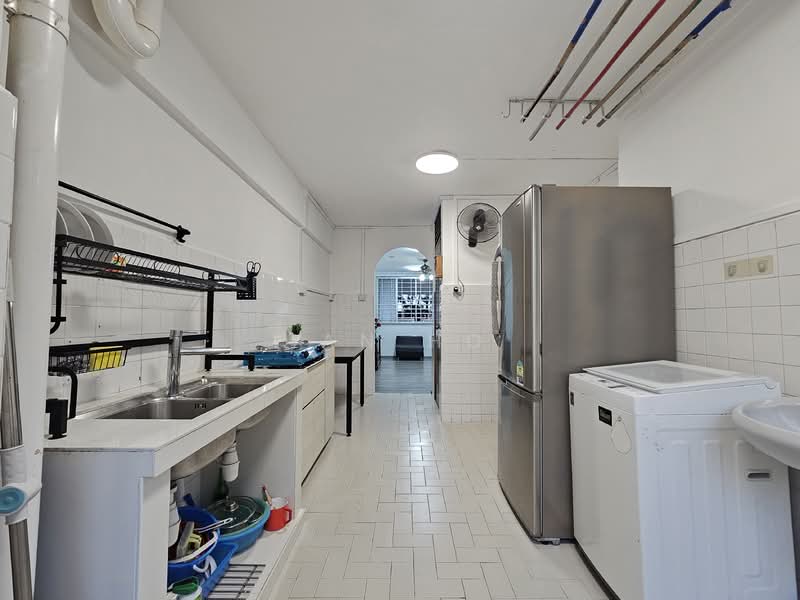 113 Yishun Ring Road, 113 Yishun Ring Road, 2 Bedrooms, 689 sqft, HDB Flat For Rent, by Ian Ho, 500061668 - Kitchen - PropertyGuru.com.sg