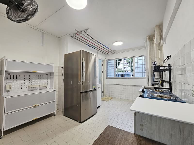 113 Yishun Ring Road, 113 Yishun Ring Road, 2 Bedrooms, 689 sqft, HDB Flat For Rent, by Ian Ho, 500061668 - Kitchen - PropertyGuru.com.sg