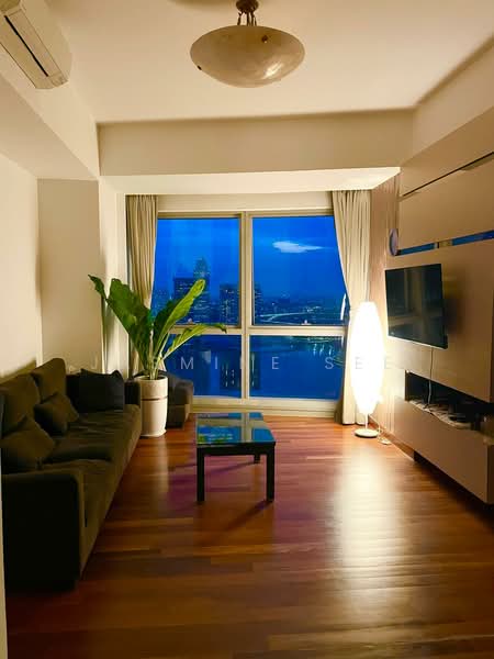 The Sail @ Marina Bay, 2 Marina Boulevard, 2 Bedrooms, 883 sqft, Condominium For Rent, by Jasmine See, 500061688 - Living Room - PropertyGuru.com.sg