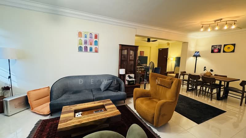 552 Pasir Ris Street 51 HDB Flat For Sale at S$ 780,000 | PropertyGuru Singapore - Living Room