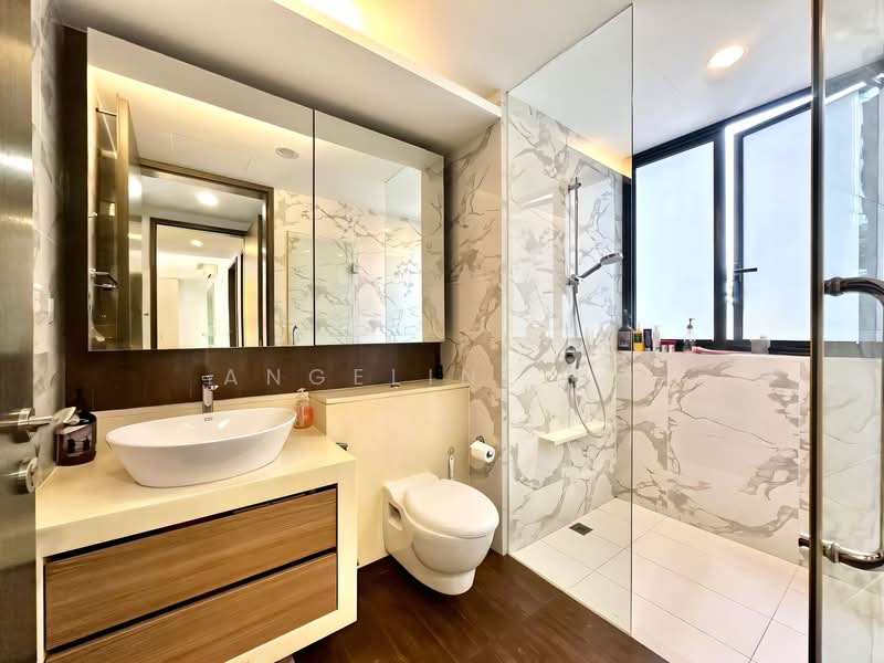 Jewel @ Buangkok Condominium For Sale at S$ 2,250,000 | PropertyGuru Singapore - Bathroom