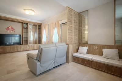 For Sale - Green Hill Estate