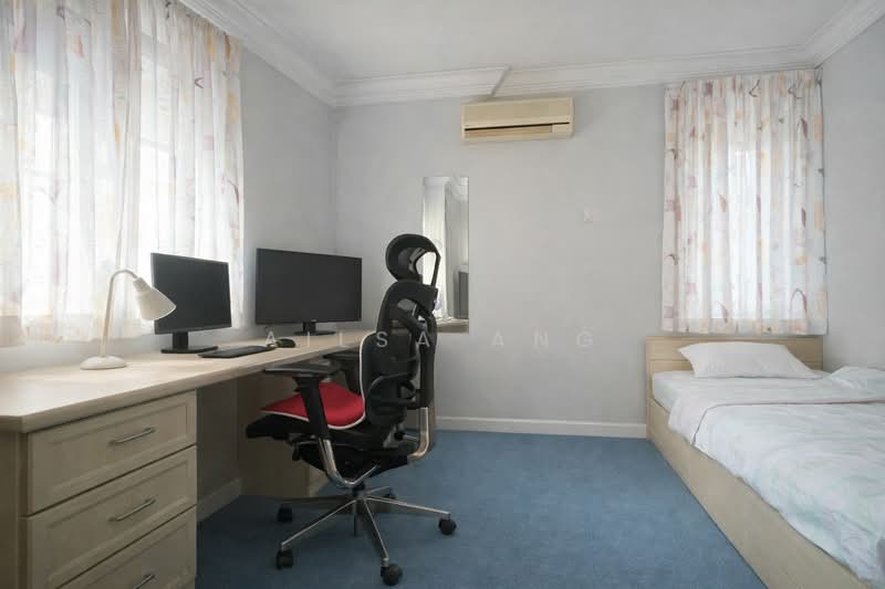 Green Hill Estate Semi-Detached House For Sale at S$ 6,200,000 | PropertyGuru Singapore - Study