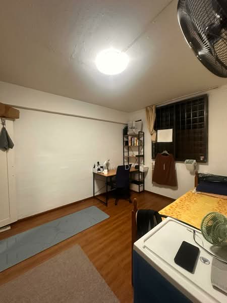 95 Commonwealth Drive HDB Flat For Sale at S$ 380,000 | PropertyGuru Singapore - Bedroom