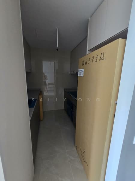 The Botany at Dairy Farm Condominium For Sale at S$ 1,640,000 | PropertyGuru Singapore - Kitchen