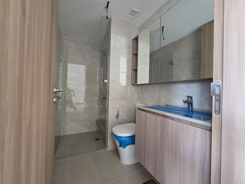 The Botany at Dairy Farm Condominium For Sale at S$ 1,640,000 | PropertyGuru Singapore - Bathroom