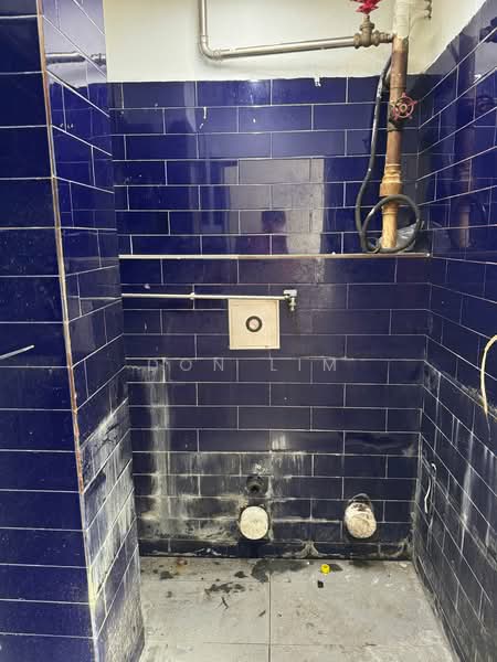 530 AMK HDB F&B Shophouse, Ang Mo Kio Avenue 10, 1,281 sqft, Food & Beverage For Rent, by Don Lim, 500061768 - Storage Area - CommercialGuru.com.sg