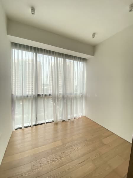 Echelon Condominium For Sale at S$ 3,100,000 | PropertyGuru Singapore - Bedroom 1