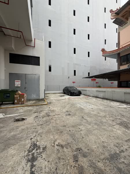 BS Centre, 243 Alexandra Road, 36,883 sqft, Light Industrial (B1) For Sale, by Ann Ng 黄子玹, 500061797 - Exterior - CommercialGuru.com.sg