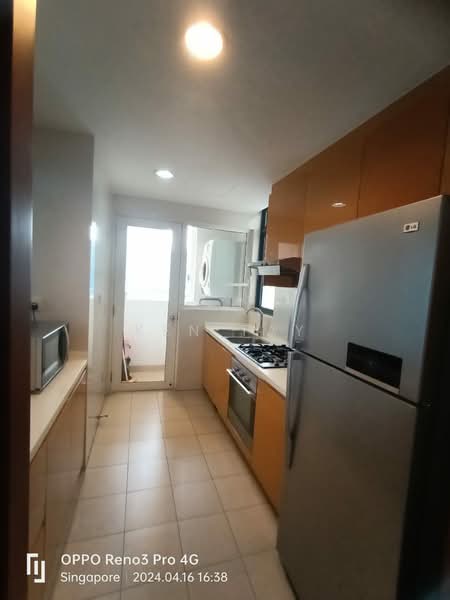 City Square Residences, 14 Kitchener Link, 2 Bedrooms, 872 sqft, Condominium For Rent, by Ken Tay, 500061809 - Kitchen - PropertyGuru.com.sg