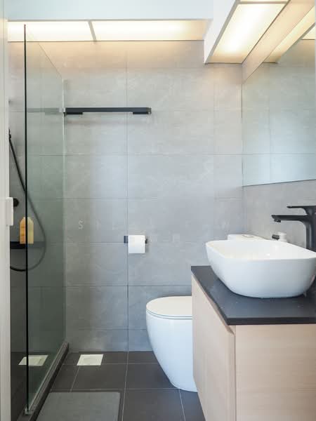 2C Geylang Serai HDB Flat For Sale at S$ 990,000 | PropertyGuru Singapore - Bathroom