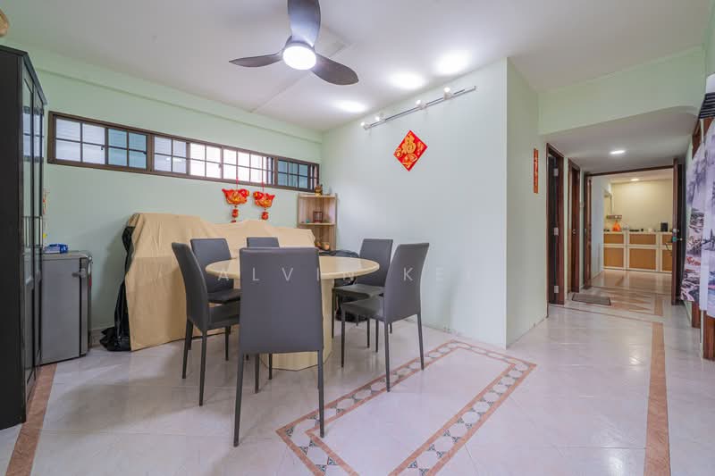 221 Bukit Batok East Avenue 3 HDB Flat For Sale at S$ 838,914 | PropertyGuru Singapore - Dining Room