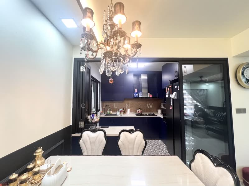 468A Bukit Batok West Avenue 9 HDB Flat For Sale at S$ 650,000 | PropertyGuru Singapore - Kitchen