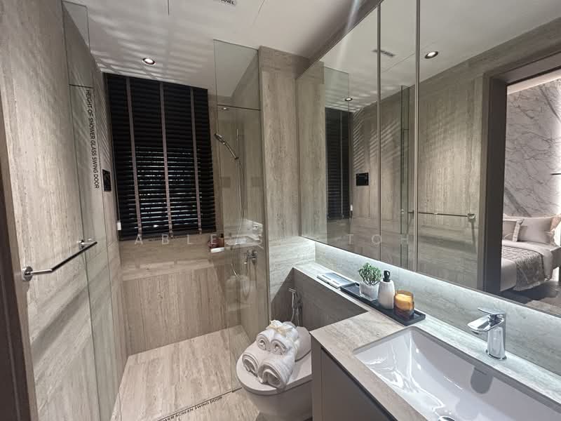 ⭐⭐ River Modern , NEW Condo, LINK to Great World MR Condominium For Sale at S$ 4,500,000 | PropertyGuru Singapore - Bathroom