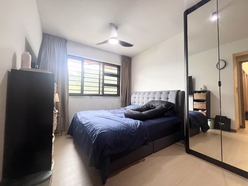 467A Bukit Batok West Avenue 9 HDB Flat For Sale at S$ 640,000 | PropertyGuru Singapore - Bedroom