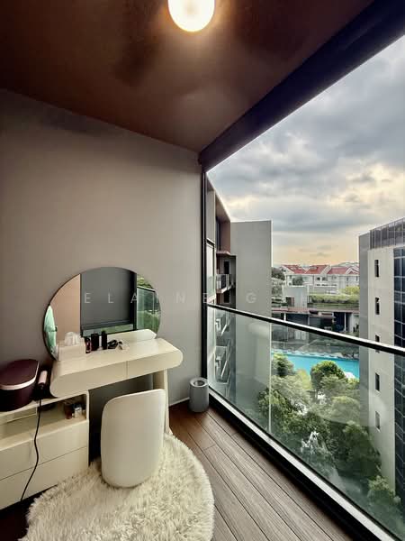 Fourth Avenue Residences Condominium For Sale at S$ 3,280,000 | PropertyGuru Singapore - Balcony