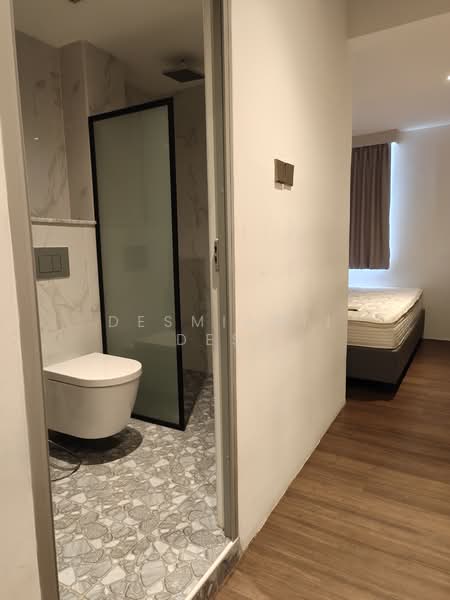 CO LIVING 6 BEDROOMS ENSUITS @ LITTLE INDIA, Lembu Road, 1,300 sqft, Shop / Shophouse For Rent, by Desmiarti Desi, 500061873 - Bathroom - CommercialGuru.com.sg