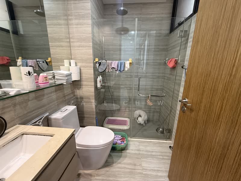 Sunrise Terrace Cluster House For Sale at S$ 2,900,000 | PropertyGuru Singapore - Bathroom