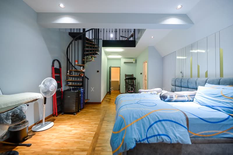 English Villas Cluster House For Sale at S$ 4,180,000 | PropertyGuru Singapore