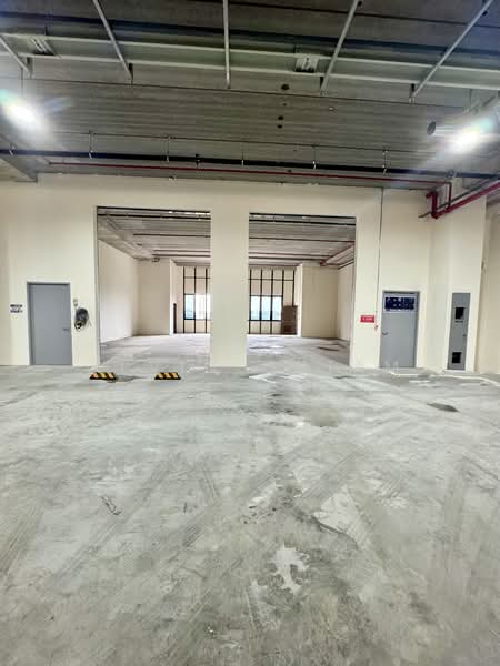 Stellar @ Tampines, 12 Tampines North Drive 4, 1,668 sqft, Factory / Workshop (B2) For Rent, by Alvin Chiam, 500061894 - Unit External - CommercialGuru.com.sg