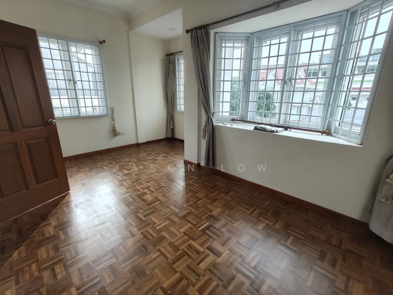 Dunman Lane, Dunman Lane, 5 Bedrooms, 3,400 sqft, Semi-Detached House For Rent, by Jason Low, 500061902 - PropertyGuru.com.sg