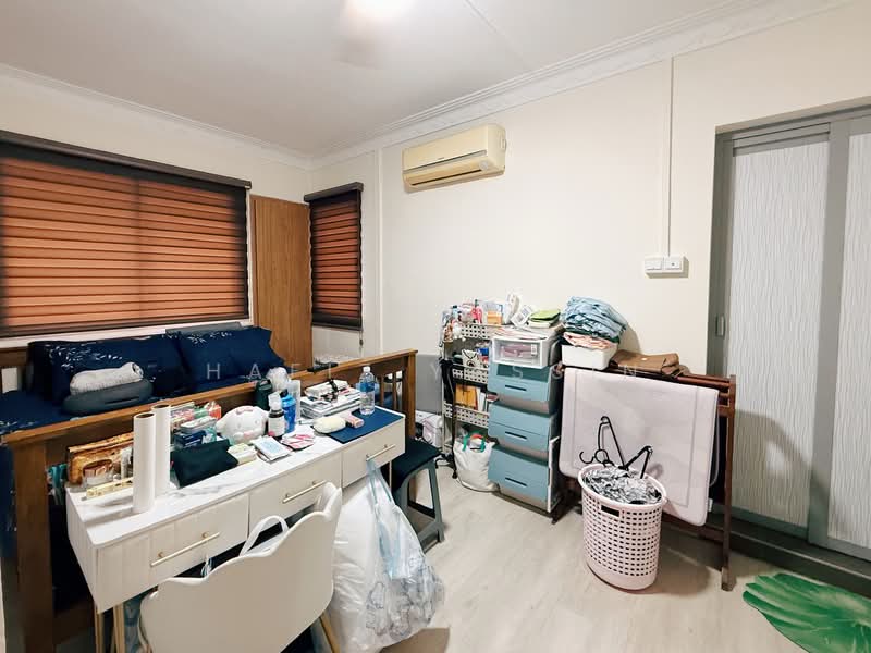 117A Rivervale Drive HDB Flat For Sale at S$ 578,000 | PropertyGuru Singapore - Bedroom
