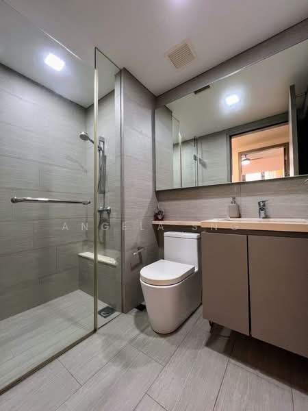 The Criterion, 7 Yishun Street 51, 4 Bedrooms, 1,173 sqft, Executive Condominium For Rent, by Angela Sng, 500061911 - Common bathroom - PropertyGuru.com.sg