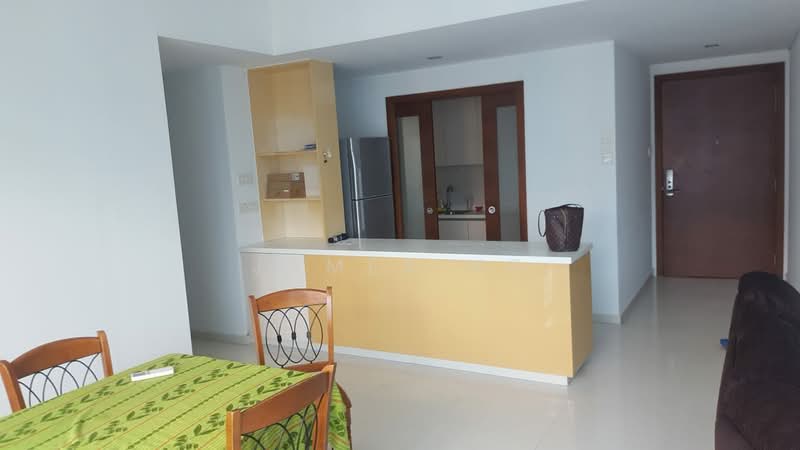 City Square Residences Condominium For Sale at S$ 2,850,000 | PropertyGuru Singapore - Kitchen