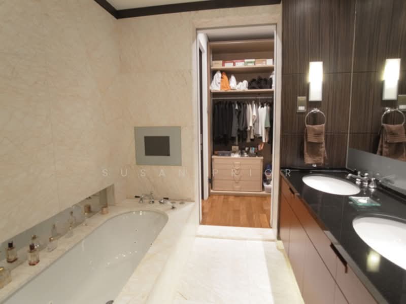 The Lady on The Hill, , 3 Bedrooms, 3,250 sqft, Condominium For Rent, by Susan Prior, 500061946 - Bathroom - PropertyGuru.com.sg