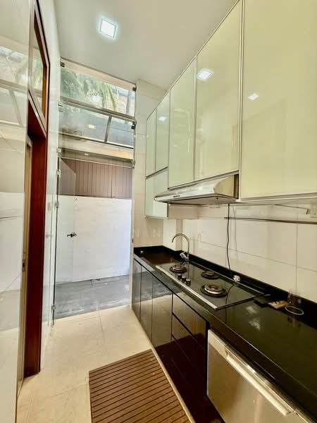 D10 Bukit Timah/Cypress Avenue/ near MGS primary School, Cypress Avenue, 4 Bedrooms, 4,000 sqft, Semi-Detached House For Rent, by Lynn Er, 500061957 - Kitchen - PropertyGuru.com.sg