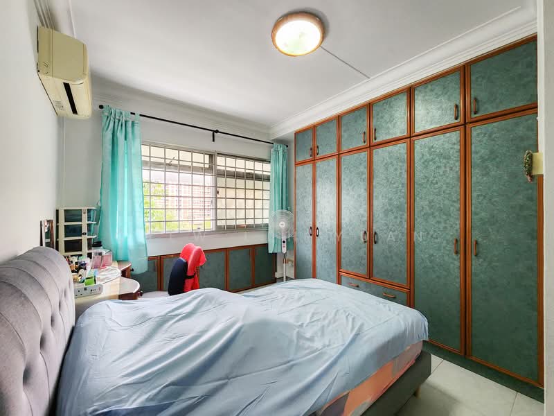 651 Jalan Tenaga HDB Flat For Sale at S$ 710,000 | PropertyGuru Singapore - Bedroom