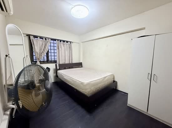 For Rent - 660 Yishun Avenue 4