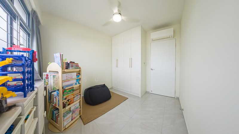 618B Tampines Street 61 HDB Flat For Sale at S$ 815,000 | PropertyGuru Singapore - Common Room