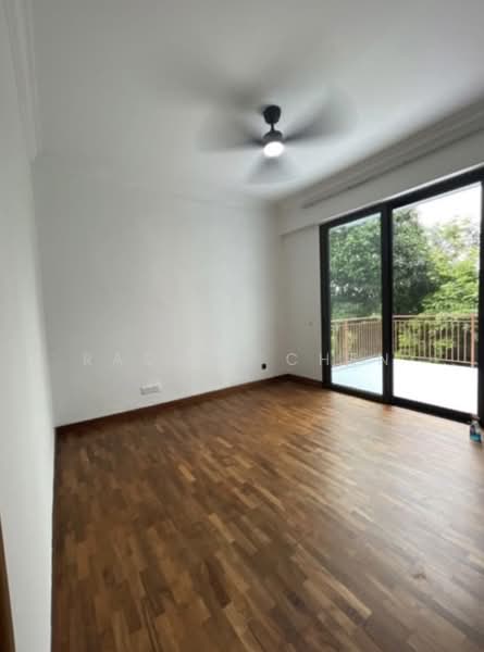 Swiss view, , 5 Bedrooms, 1,850 sqft, Terraced House For Rent, by Rachel Chen, 500062002 - Balcony - PropertyGuru.com.sg