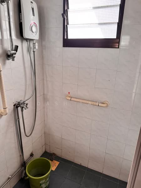 630 Woodlands Ring Road, 630 Woodlands Ring Road, Room Rental, 150 sqft, HDB Flat For Rent, by Dash Tan, 500062022 - Bathroom - PropertyGuru.com.sg