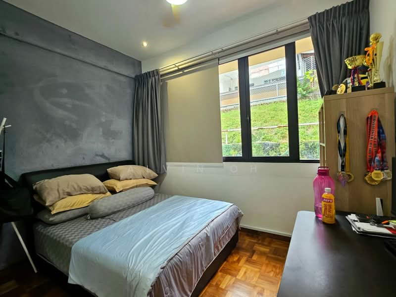 ⭐️⭐️LANDED7772 @ Well renovated Corner Terrace in Fidelio Corner Terrace For Sale at S$ 3,500,000 | PropertyGuru Singapore - Bedroom