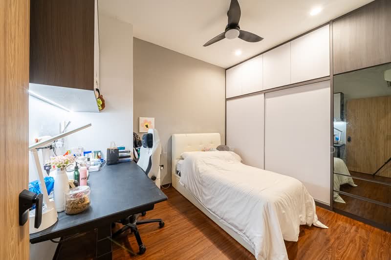 MacPherson Garden Estate Terraced House For Sale at S$ 4,000,000 | PropertyGuru Singapore - Bedroom