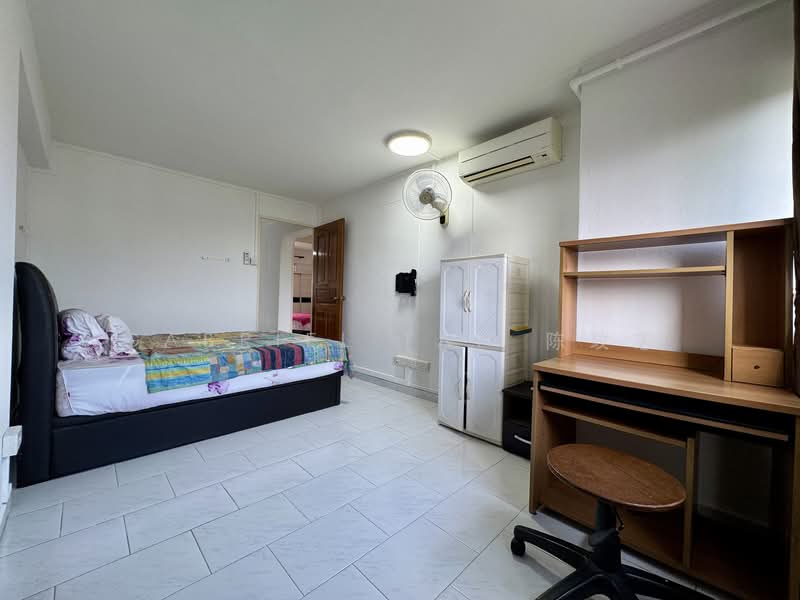 609 Ang Mo Kio Avenue 4, 609 Ang Mo Kio Avenue 4, 3 Bedrooms, 1,130 sqft, HDB Flat For Rent, by Gabriel Tan 陈玟志, 500062046 - Bedroom - PropertyGuru.com.sg
