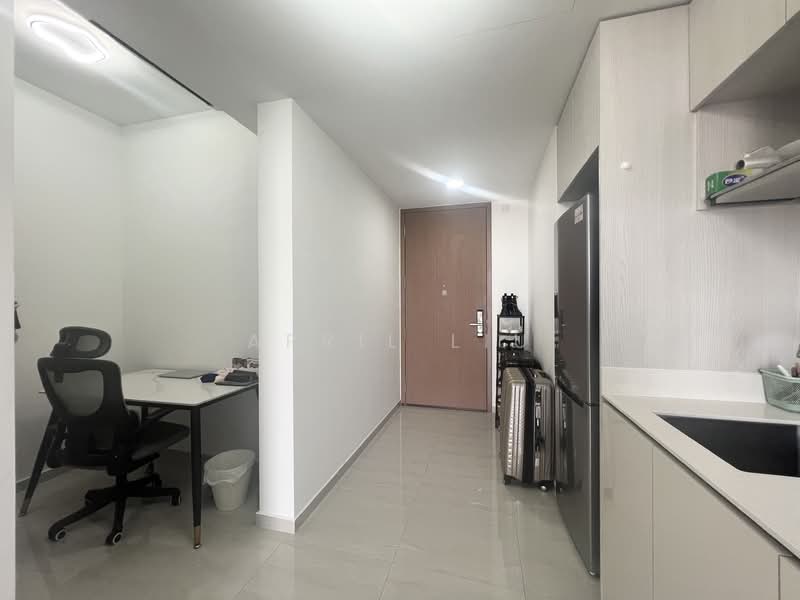 Whistler Grand, 107 West Coast Vale, 1 Bedroom, 506 sqft, Condominium For Rent, by April Liu, 500062050 - Entrance - PropertyGuru.com.sg