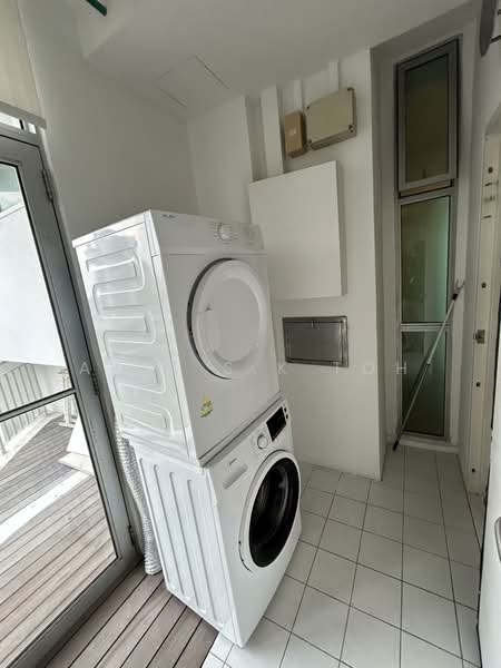 11 Amber Road, 11 Amber Road, 3 Bedrooms, 1,507 sqft, Apartment For Rent, by Able S.K Toh, 500062057 - Interior - PropertyGuru.com.sg