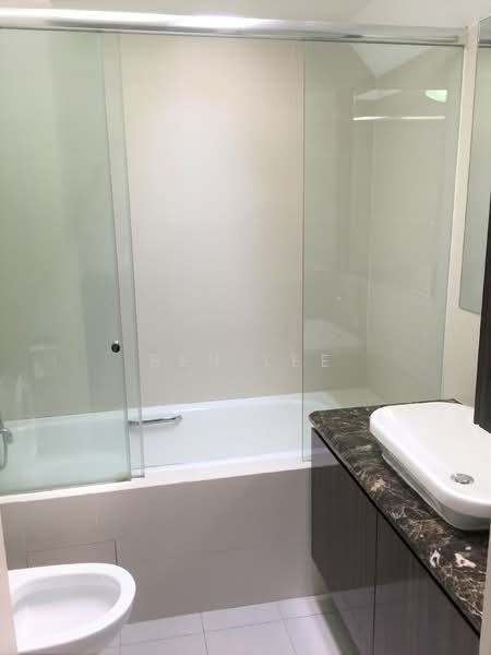 82 yuk tong ave, yuk tong ave, 4 Bedrooms, 3,000 sqft, Semi-Detached House For Rent, by Ben Lee, 500062064 - Bathroom - PropertyGuru.com.sg