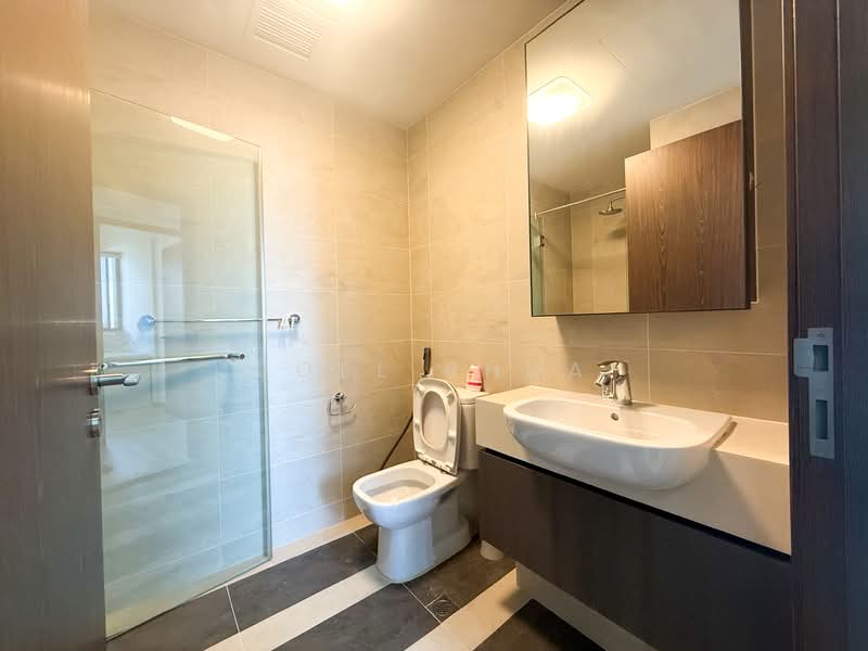 Parc Riviera, 101 West Coast Vale, 2 Bedrooms, 603 sqft, Condominium For Rent, by Joel Phua, 500062077 - Bathroom - PropertyGuru.com.sg