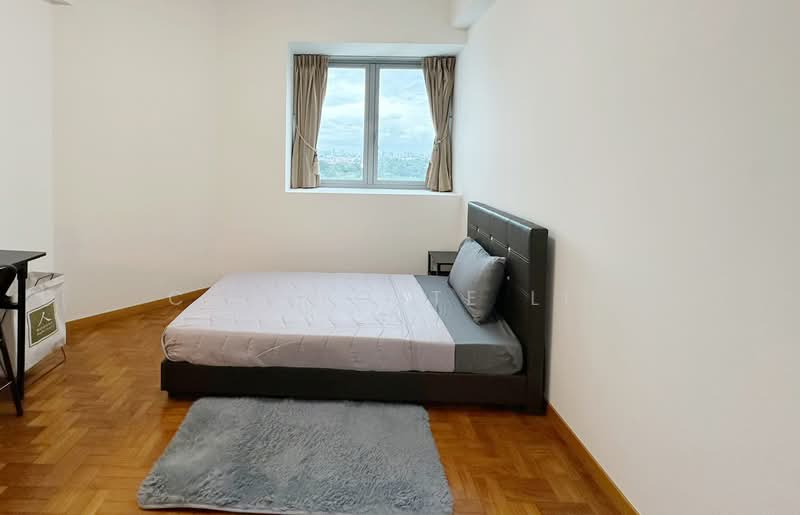 Hillview Regency, 28 Bukit Batok East Avenue 2, Room Rental, 150 sqft, Condominium For Rent, by Charlotte Lin, 500062097 - Bedroom 5 - PropertyGuru.com.sg