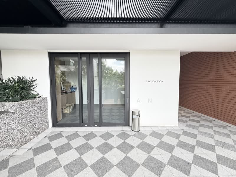 Claydence Apartment For Sale at S$ 1,596,400 | PropertyGuru Singapore - Exterior