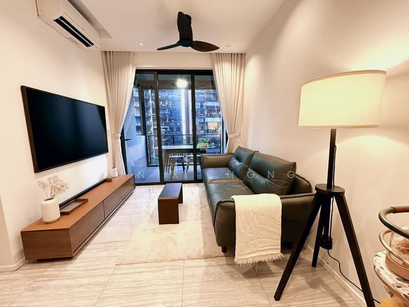 Parc Esta, 912 Sims Avenue, 2 Bedrooms, 635 sqft, Condominium For Sale, by Kenix Chong, 500062101 - Living Room - PropertyGuru.com.sg