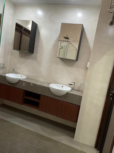 Thomson Windsor Park Estate, , 3 Bedrooms, 2,034 sqft, Terraced House For Rent, by Daphne Tan, 500062109 - Bathroom - PropertyGuru.com.sg