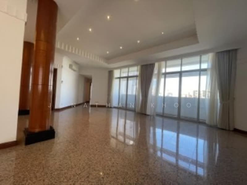 The Bayshore, 22 Bayshore Road, 6 Bedrooms, 2,864 sqft, Condominium For Rent, by Jonathan Khoo, 500062114 - Living Room - PropertyGuru.com.sg